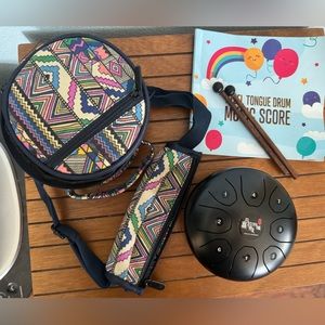 Steel tongue drum with carrying case and music book